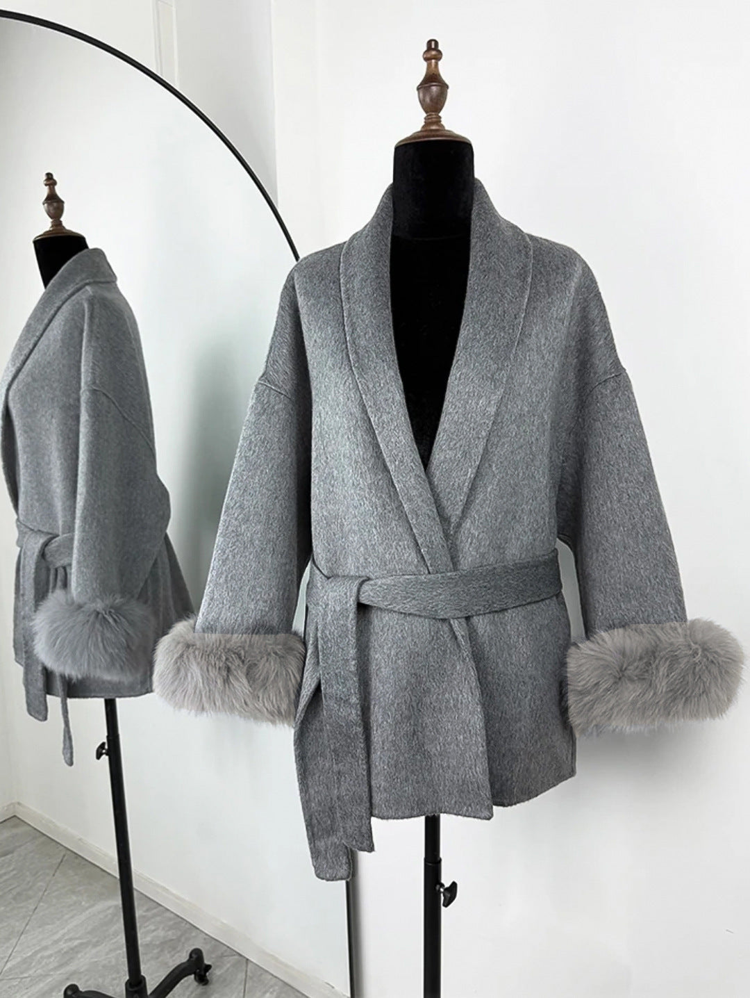 Women’s Fur V-neck Lace-up Woolen Coat with Faux Fur Cuffs